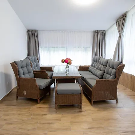 Drawskie Apart Otel 4*